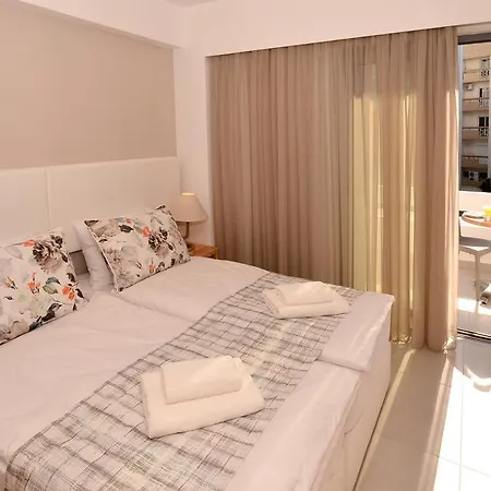 Island Dreams & Pensjonat Rhodes City